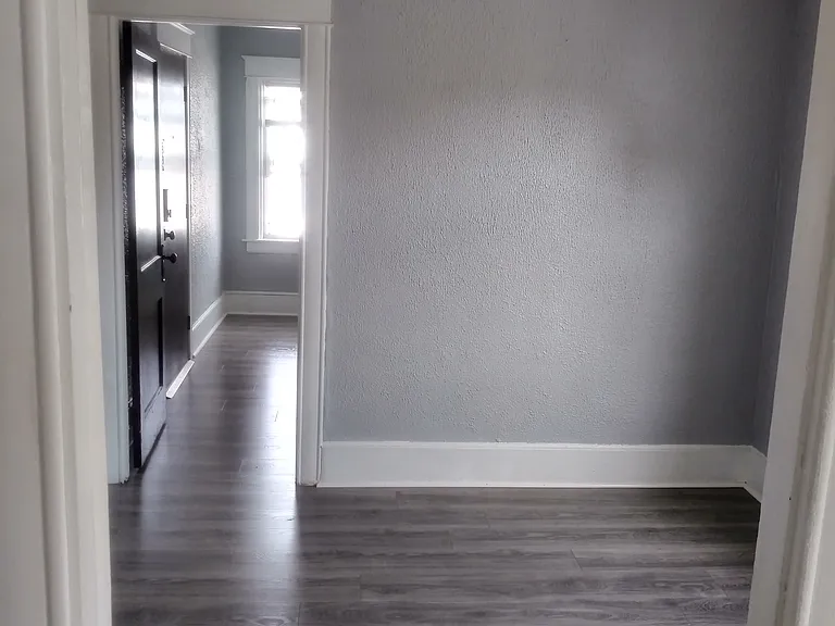 48 Covell St #3E — Photo 14