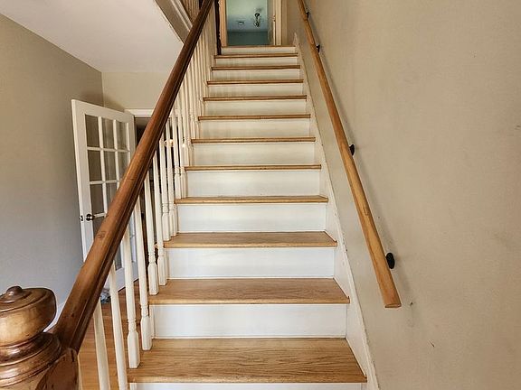 5th image of 86 Gilboa St