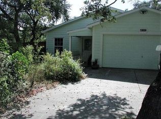 1308 8th St, Rockport, TX 78382