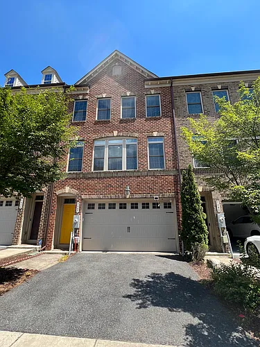 7447 Burnside Way Photo 1