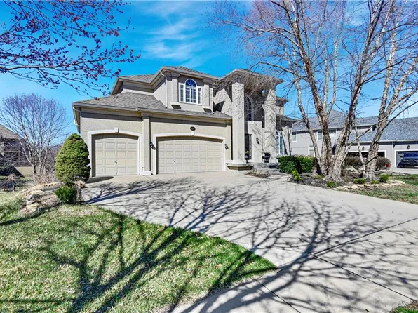 14904 Carter Rd, Overland Park, KS 66221