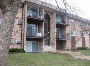 1025 Higgins Quarters Dr #4-209, Hoffman Estates, IL