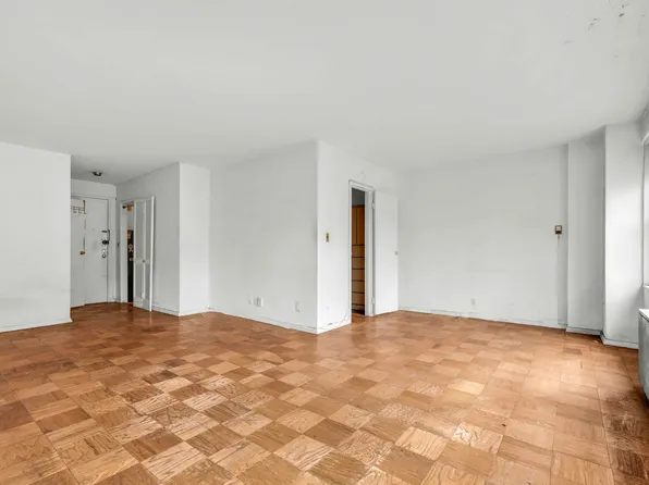 180 West End Avenue image 16 of 25