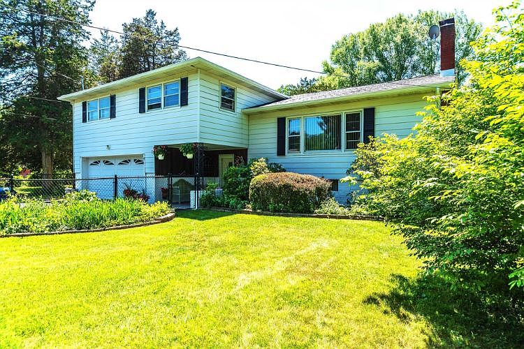 2nd image of 78 Wheaton Ave