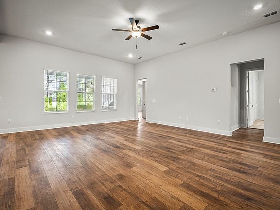 5th image of 36415 Pitch Ln