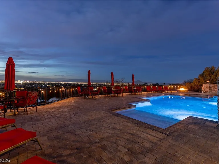 1520 Macdonald Ranch Dr — Photo 9