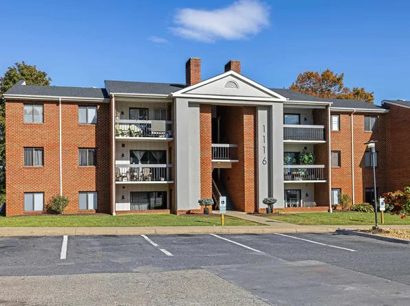 1116 Blue Ridge Dr APT 11, Harrisonburg, VA 22802