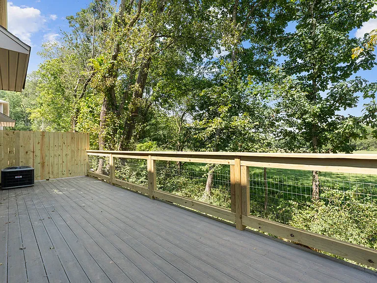 264 W Ecology Dr — Photo 32