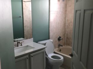 3830 Union Pacific Dr W, Jacksonville, FL 32246