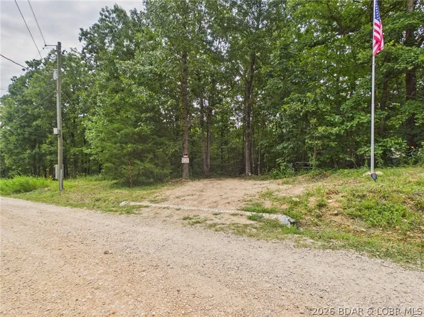 27411 Cali Ct, Gravois Mills, MO 65037