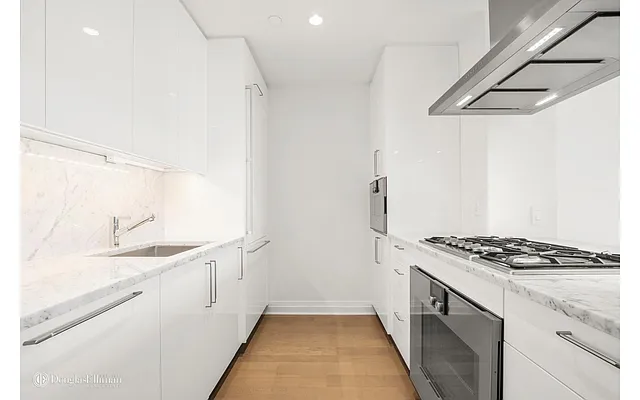 Rented by Douglas Elliman | media 30