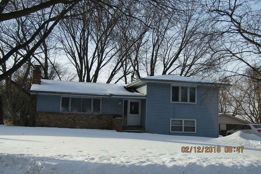 1st image of 7809 45 1/2 Ave N