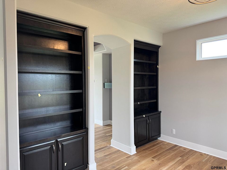 2nd image of 12505 Slayton Cir