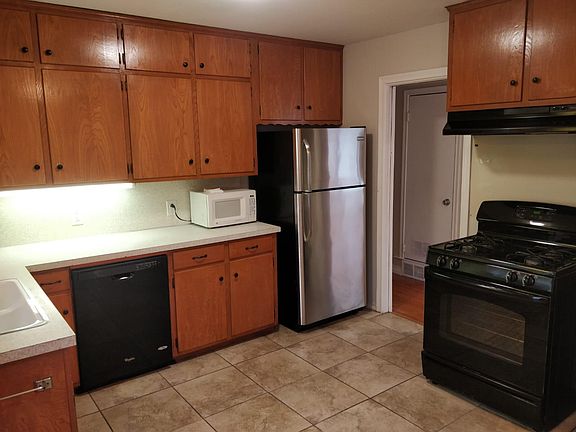 2nd image of 10243 San Juan Ave