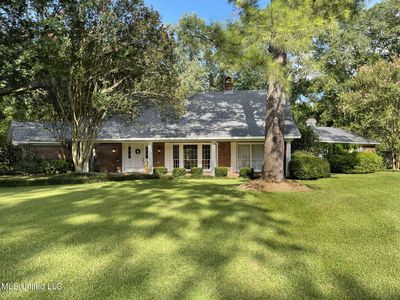 2357 Twin Lakes Cir, Jackson, MS, 39211