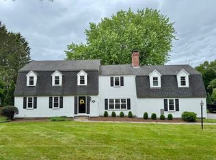 84 Lee Dr, Concord, MA 01742