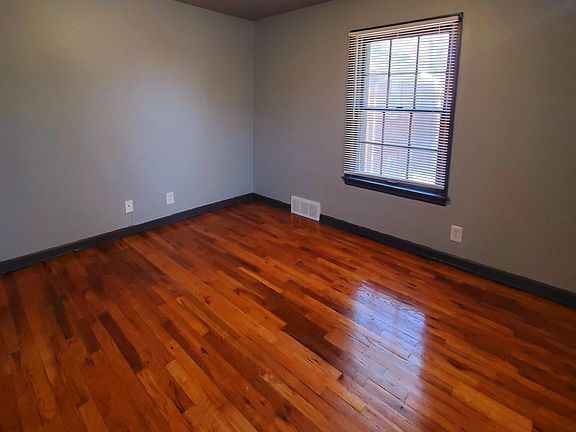 2nd image of 5132 NW Radial Hwy #51444