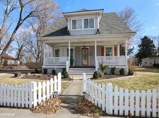 507 SE Miller St, Lees Summit, MO 64063