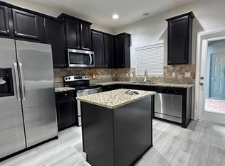 552 Juniper Springs Dr, Groveland, FL 34736