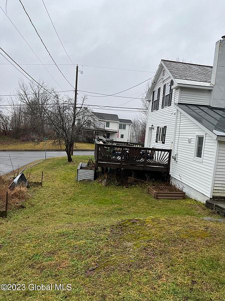 3rd image of 36 Pine Street