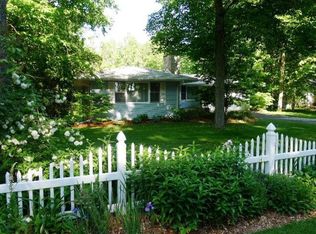 10848 N Bay Shore Dr, Sister Bay, WI 54234