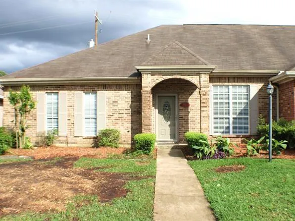 7745 Pecan Dr, Beaumont, TX 77713