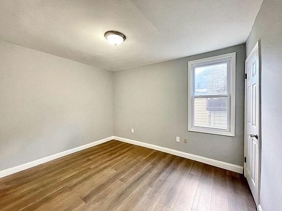 5th image of 784 S 15th St #2A