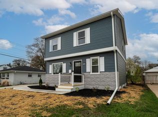 3625 S 88th St, Milwaukee, WI 53228