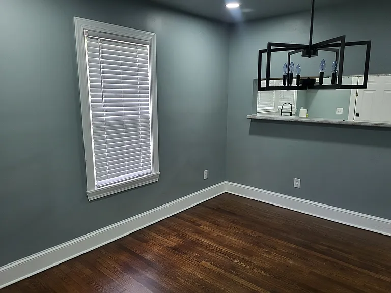 289 Marion Ave — Photo 18
