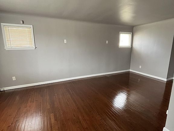 4th image of 4005A 14th St
