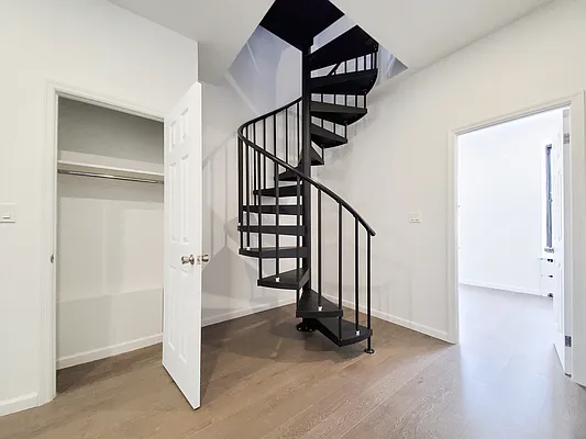 Rented by Brighton Management | media 24