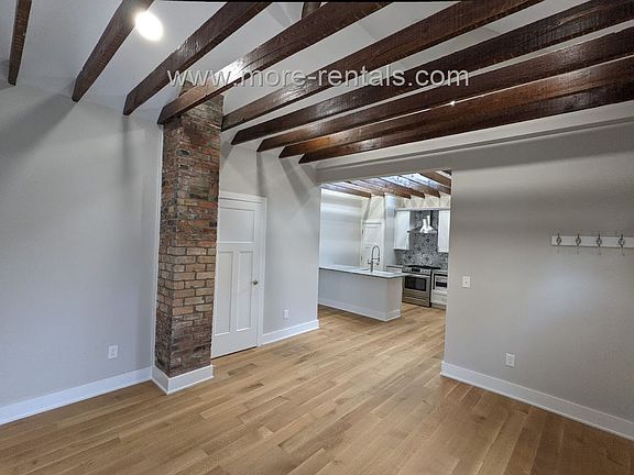 5th image of 103 W Tomkins Ave