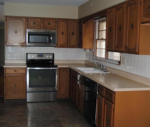 4th image of 1406 Marbrooke Dr