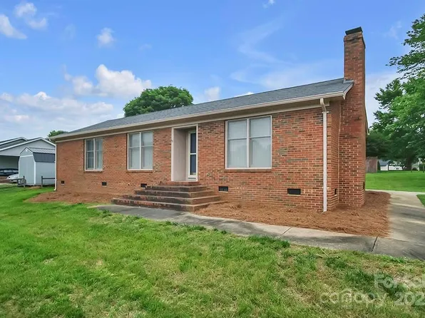 1609 McFarland Dr, Shelby, NC 28152