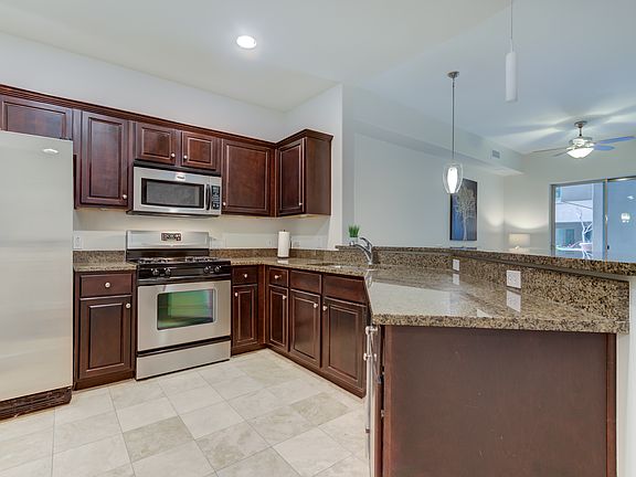 2nd image of 945 E Playa Del Norte Dr