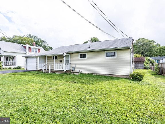 2nd image of 324 Williams St