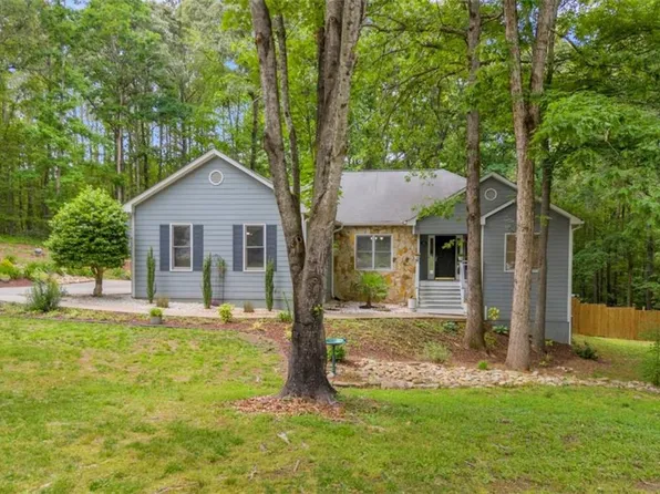 855 Tribble Cove Dr, Lawrenceville, GA 30045