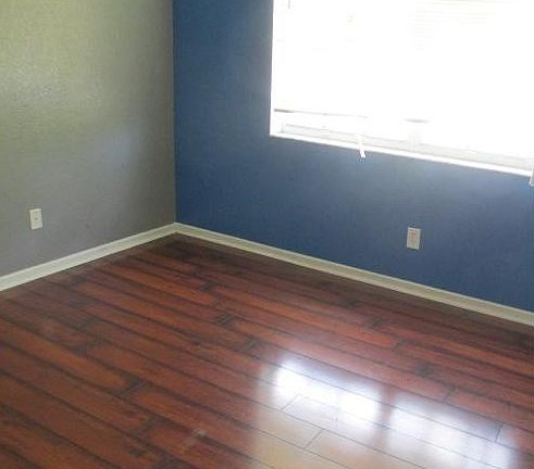 4th image of 5604 Enclave Lane #5604