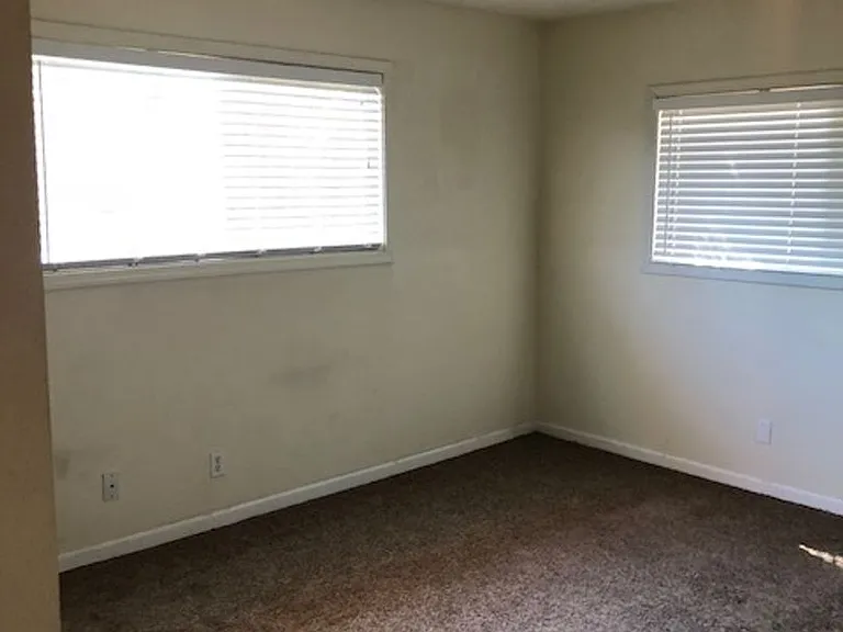 1450 Palm Street — Photo 3