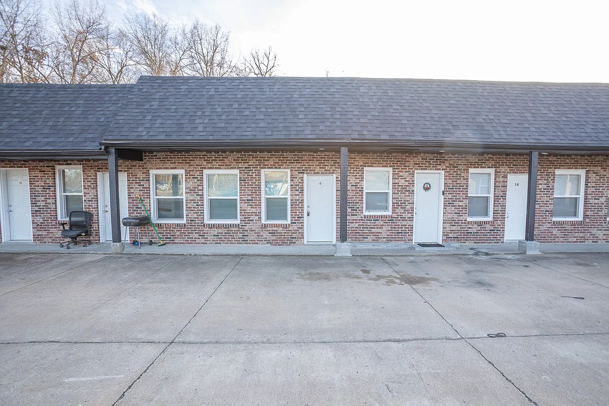 Building Photo - 1518 E McCarty St #16