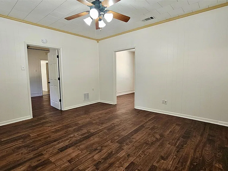 205 S Granger St — Photo 4