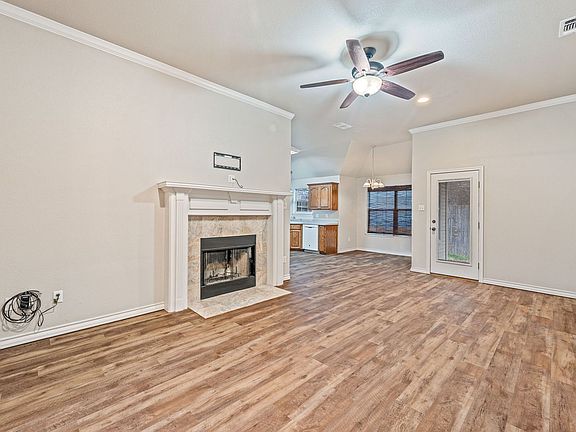3rd image of 1711 Sully Ct