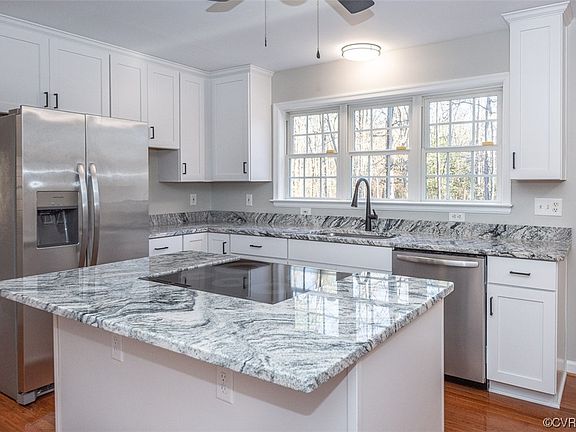 5th image of 1550 Cedar Valley Ln