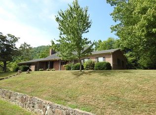 4564 Spring Valley Rd, Elk Creek, VA 24326