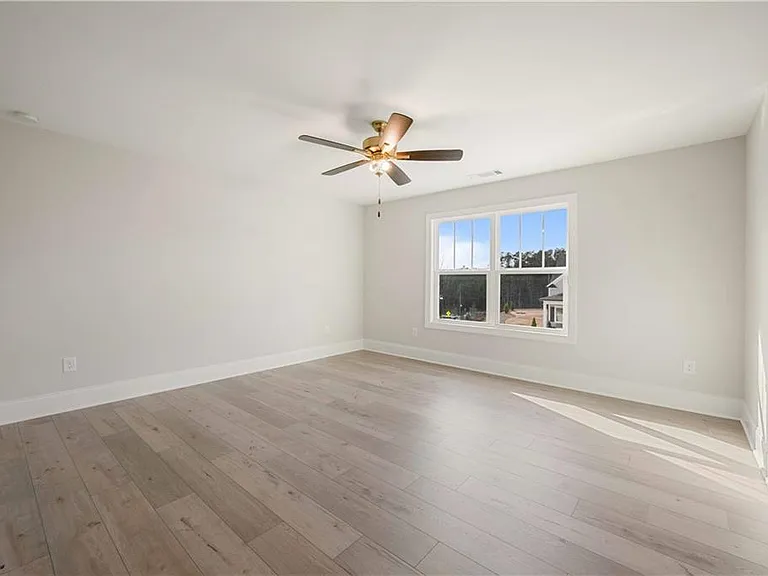 126 Spaulding Ln — Photo 31
