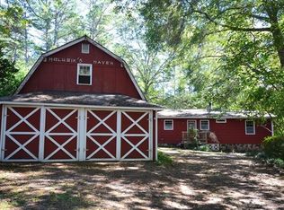 142 Overlook Dr, Martin, GA 30557