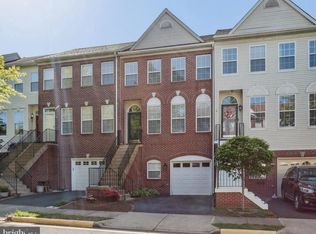 6603 Patent Parish Ln, Alexandria, VA 22315