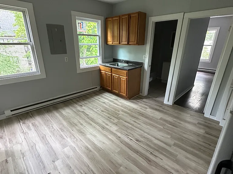 118 Shepard St #2L — Photo 2