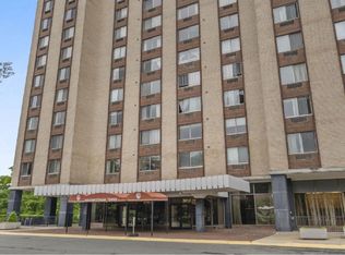 9701 Fields Rd APT 200, Gaithersburg, MD 20878