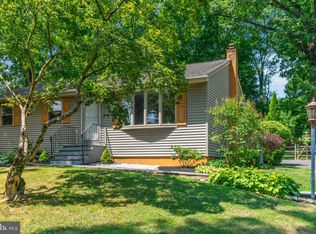 750 Skunk Hollow Rd, Chalfont, PA 18914